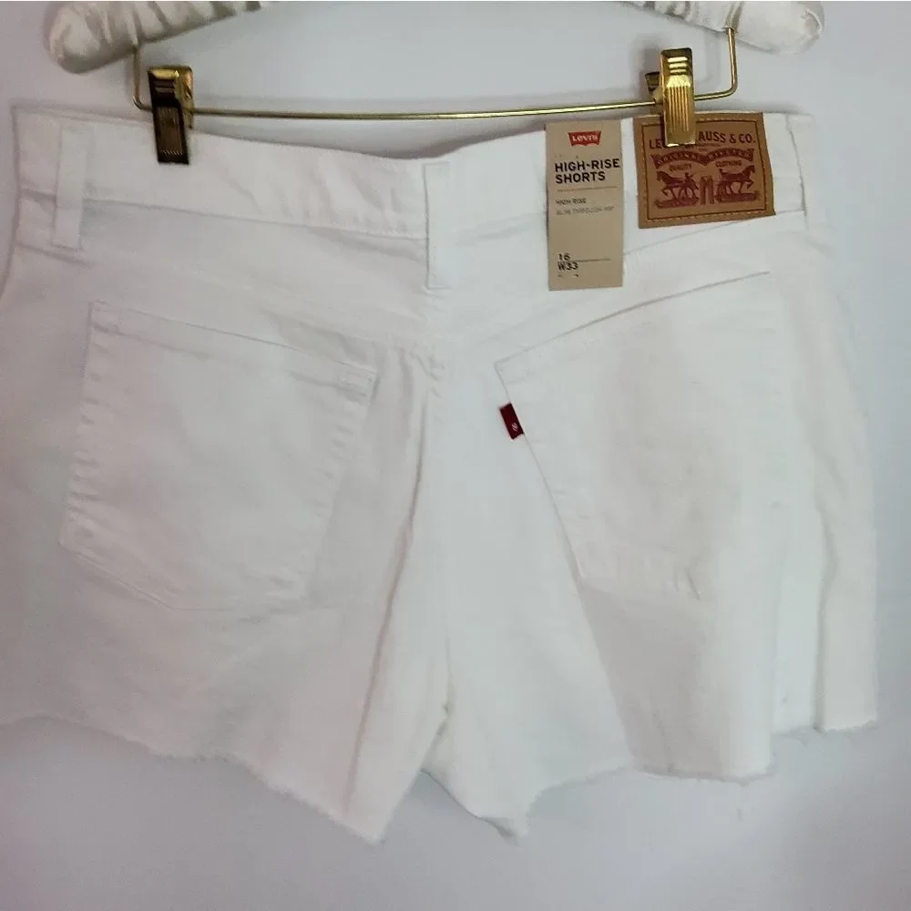 Levi's Women's High Rise White Shorts Size 16/W33